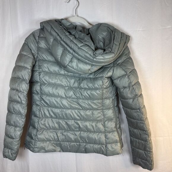 Antonio Melani Light Green Puffer Jacket With Hood Size XS Preowned - Picture 12 of 16